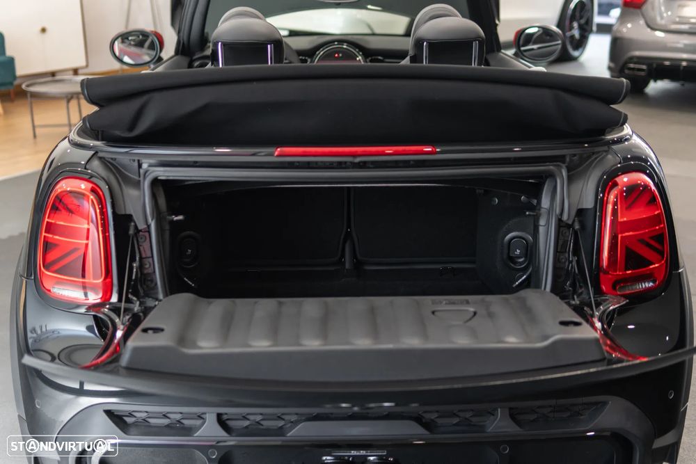 MINI Cabrio John Cooper Works Premium P. JCW Plus - 10