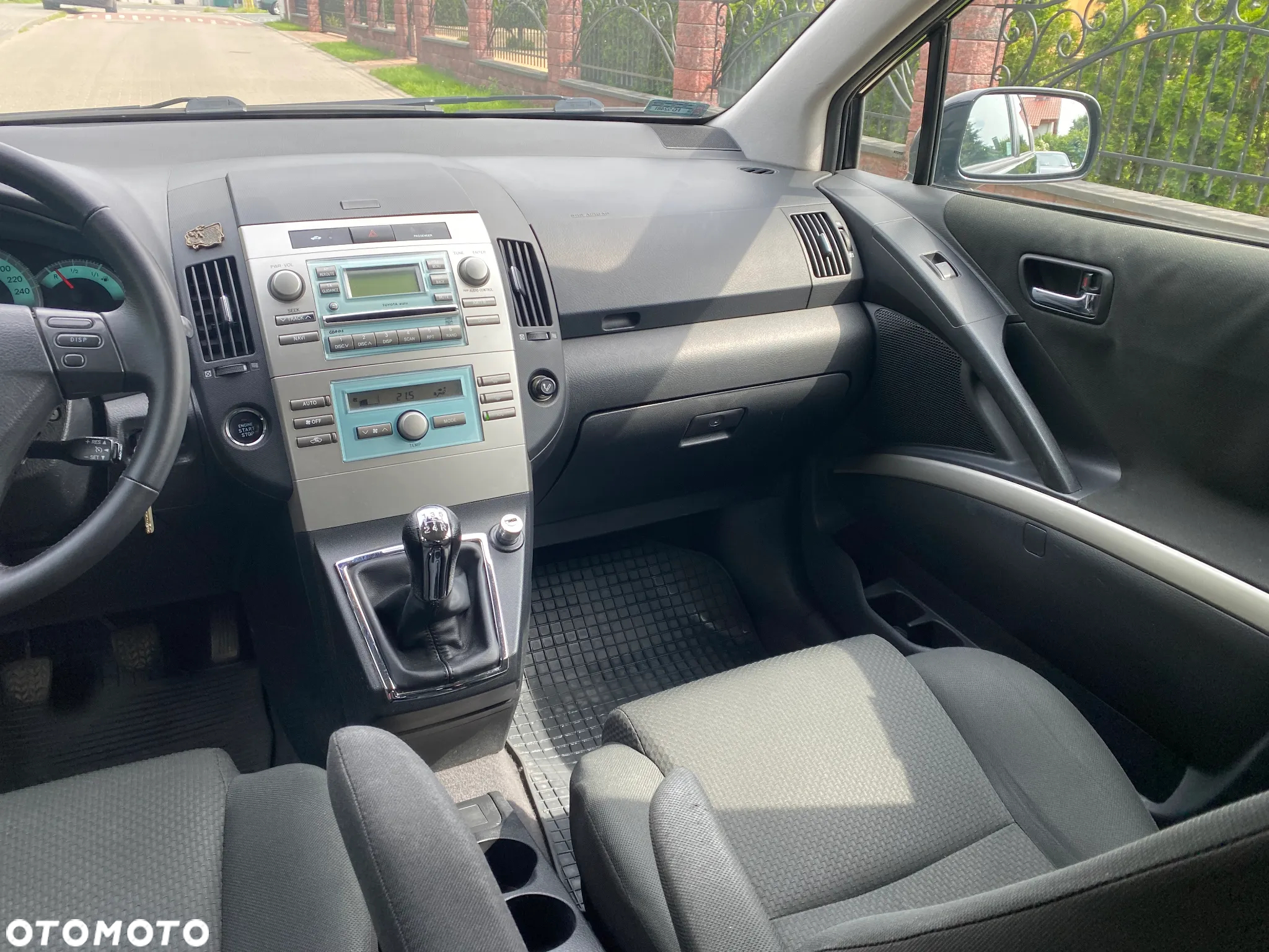 Toyota Corolla Verso 1.8 Premium + 7os - 14