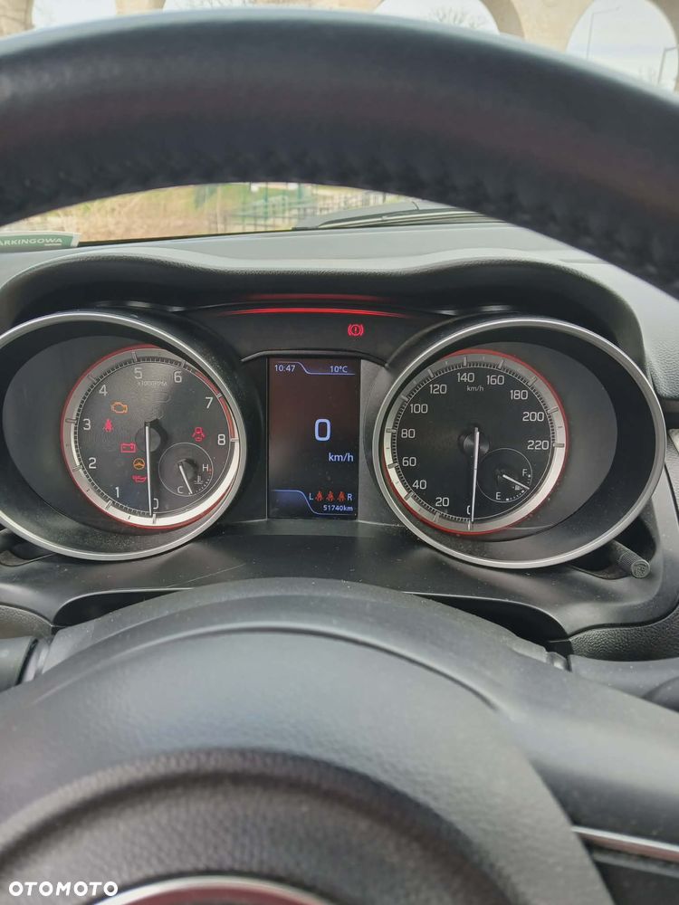 Suzuki Swift 1.2 Dualjet SHVS Premium Plus - 13