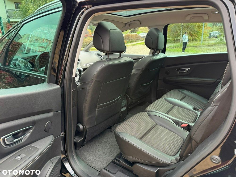 Renault Grand Scenic Gr 1.3 TCe FAP Intens EDC EU6d - 20