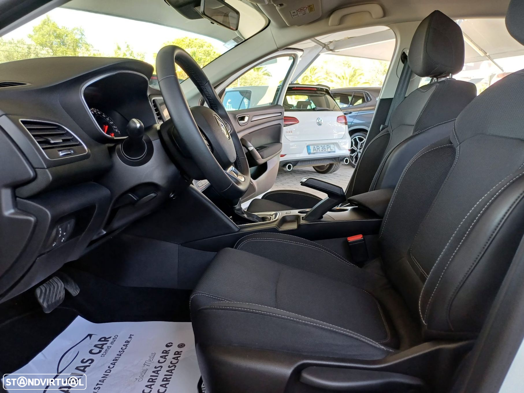 Renault Mégane 1.5 Blue dCi Intens EDC - 10