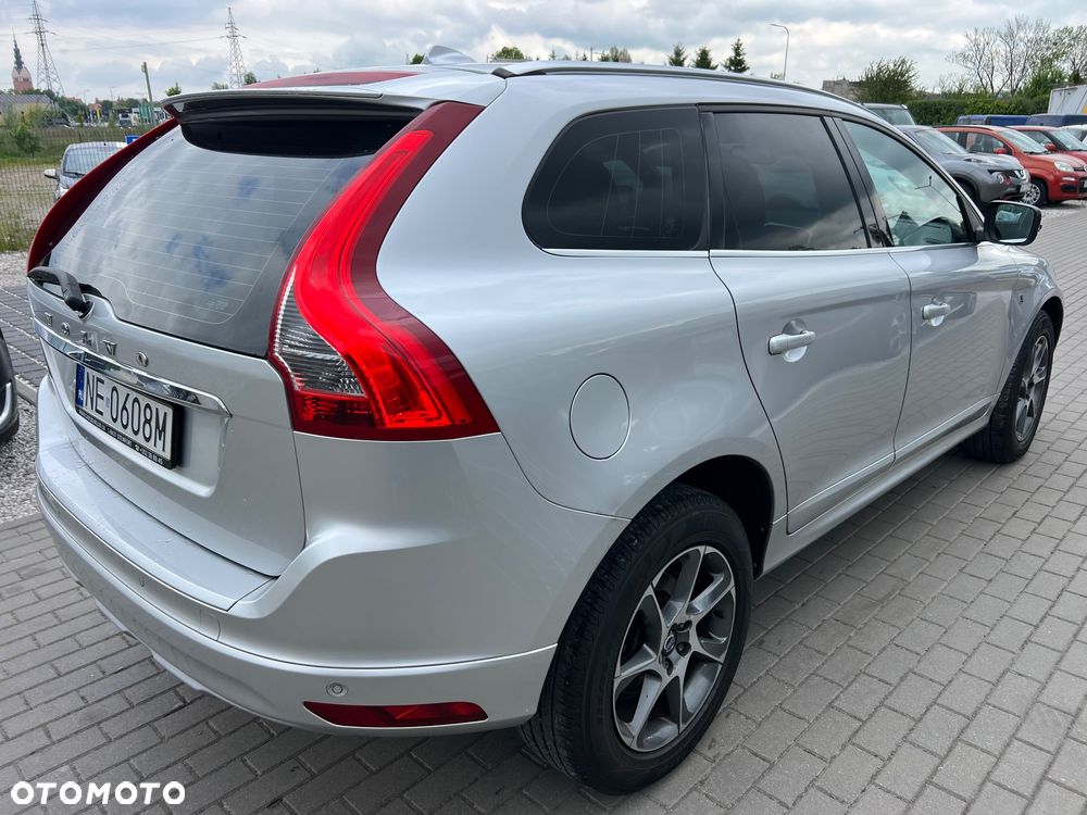 Volvo XC 60 D3 Drive-E Ocean Race - 4