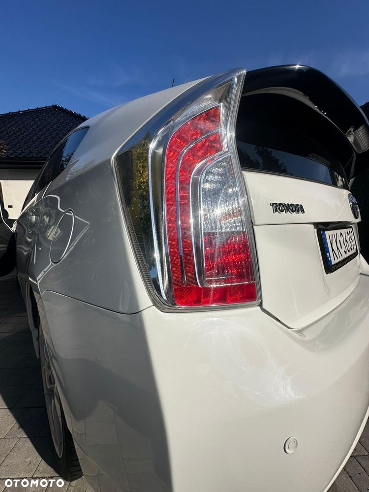 Toyota Prius Plug-in 1.8 HSD Prestige - 10