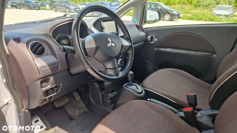 Mitsubishi i-MiEV - 14