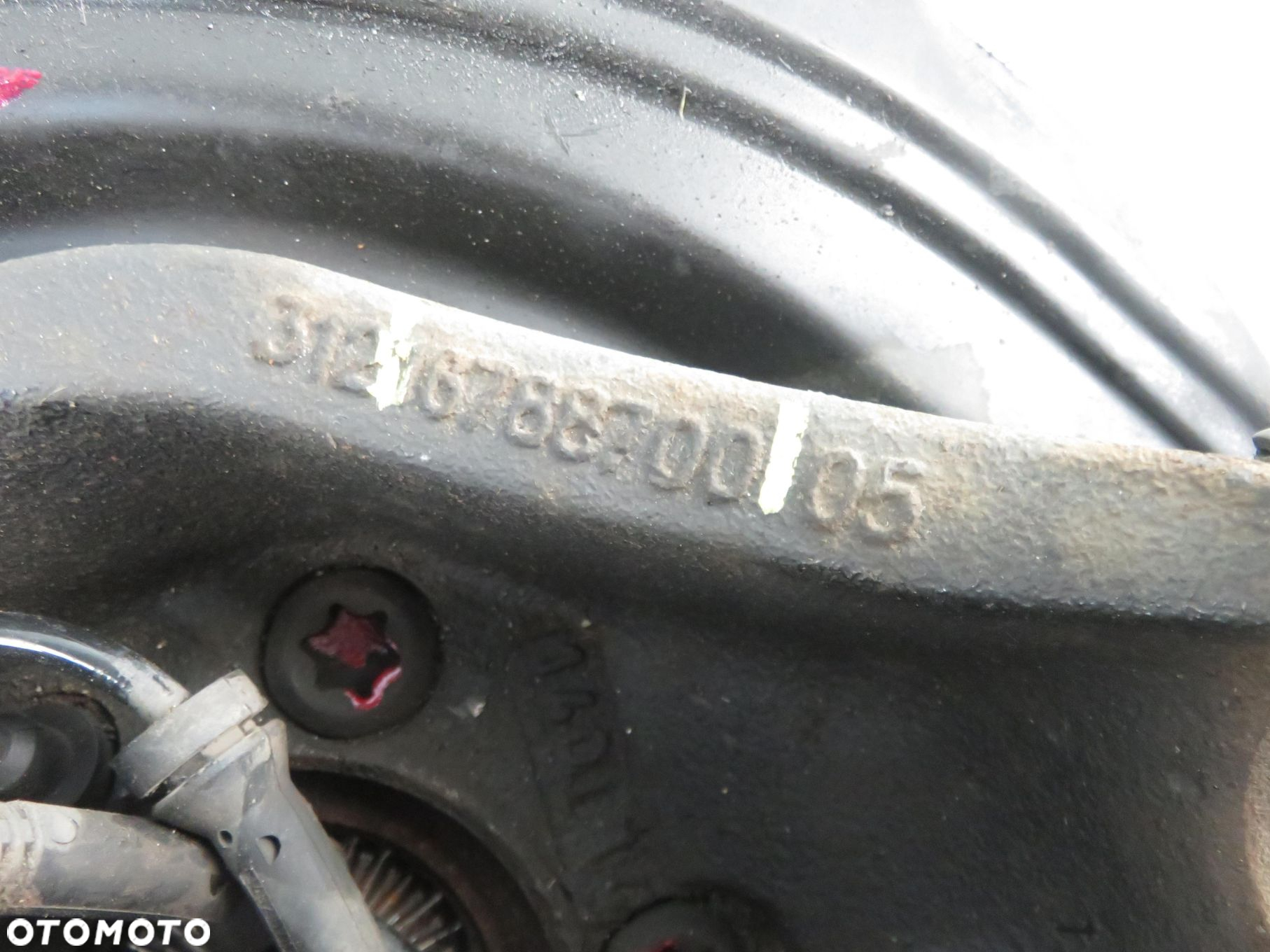 ZWROTNICA PIASTA PRZEDNIA PRAWA BMW X1 E84 xDrive 20 i  6788700 - 7