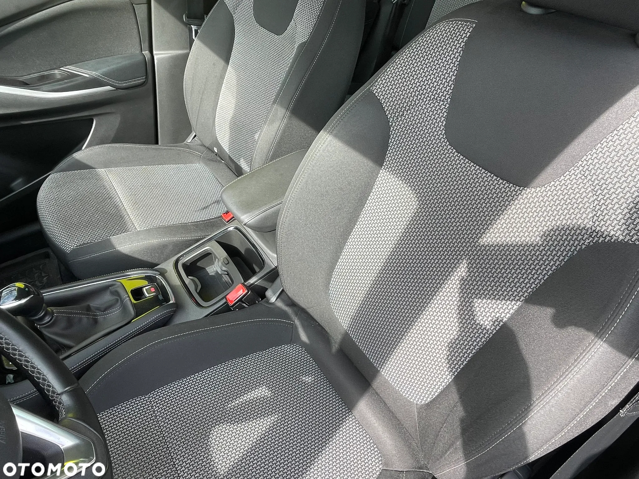 Opel Grandland X - 8
