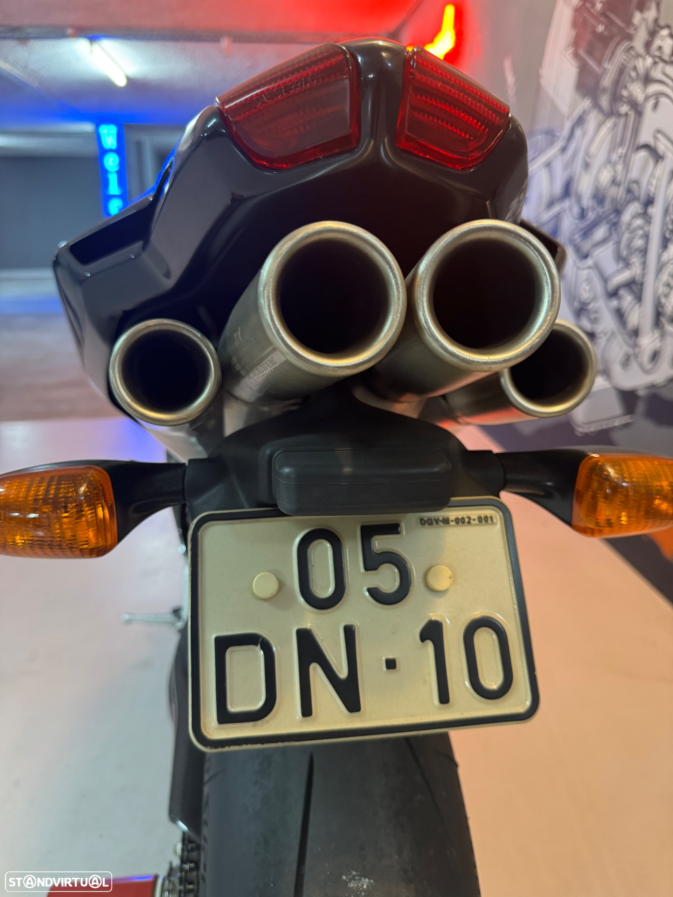 MV Agusta F4 F4 1000 RR - 4