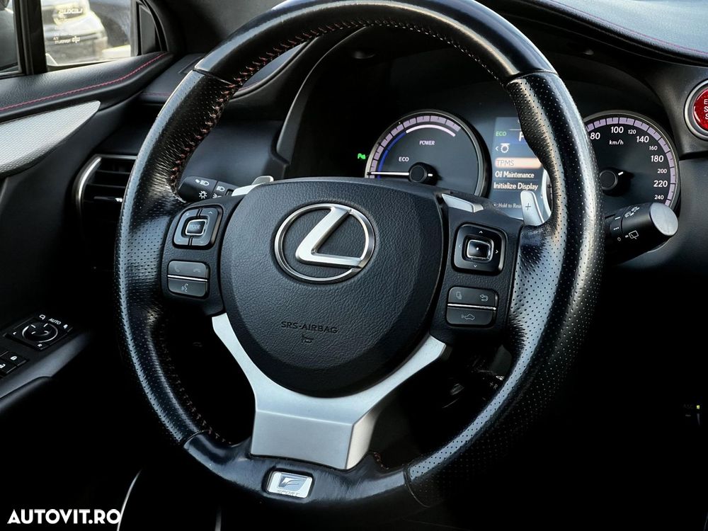 Lexus Seria NX - 11