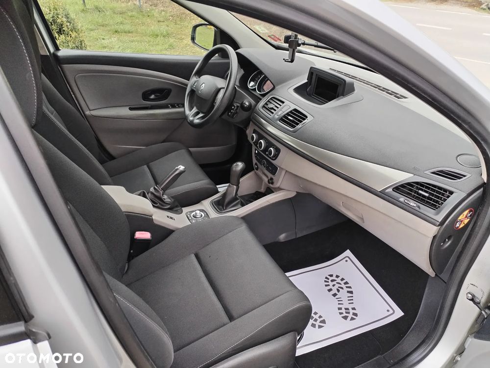 Renault Megane 1.6 16V 100 TomTom Edition - 11