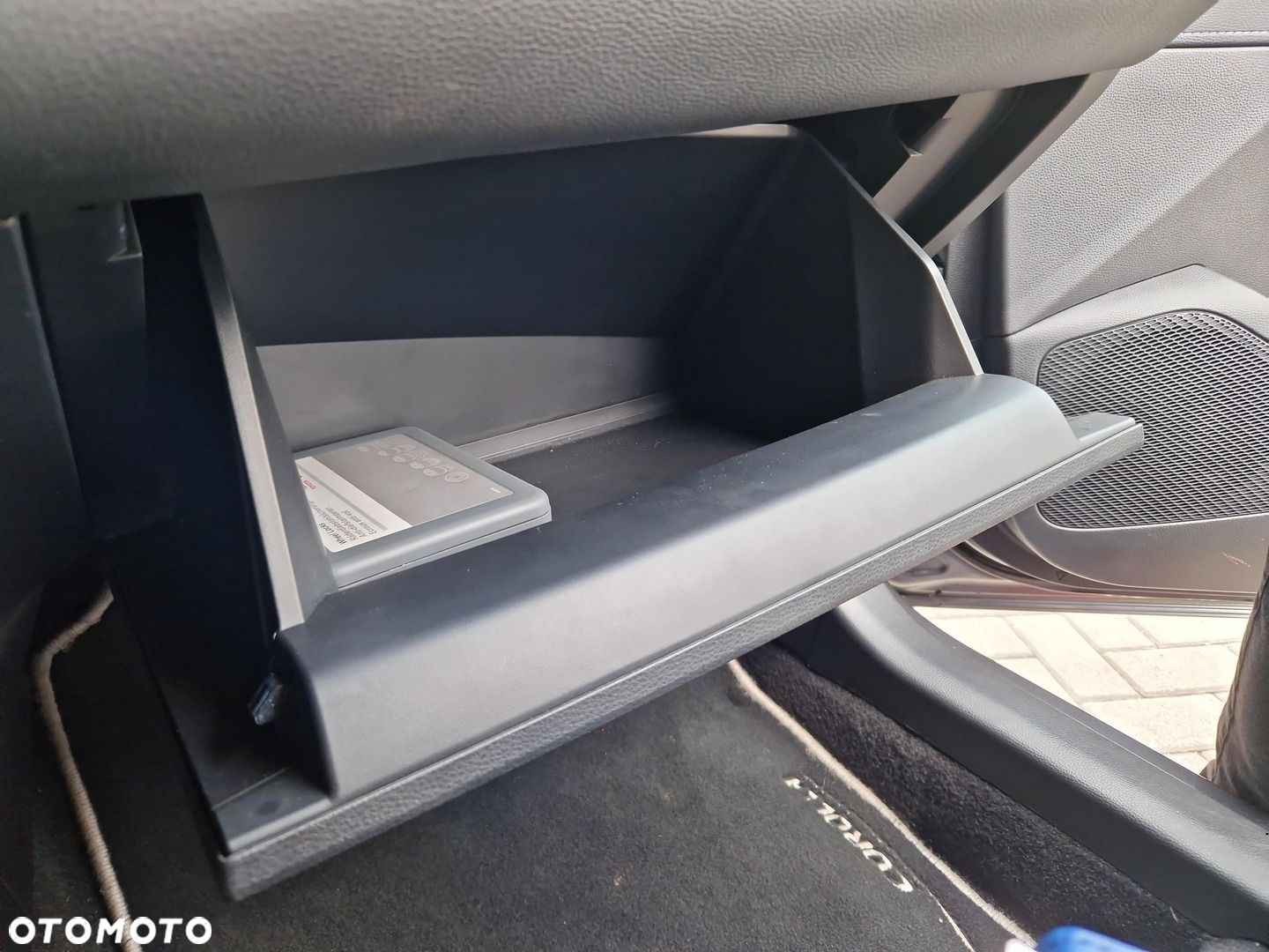 Toyota Corolla 1.8 Hybrid Comfort - 27
