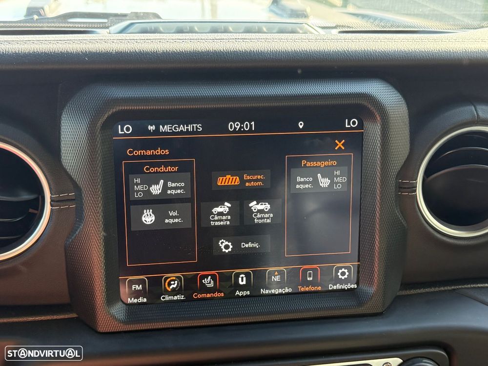 Jeep Wrangler Unlimited - 23