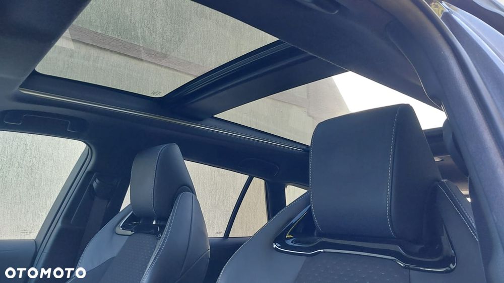 Toyota Corolla 2.0 Business Edition - 12