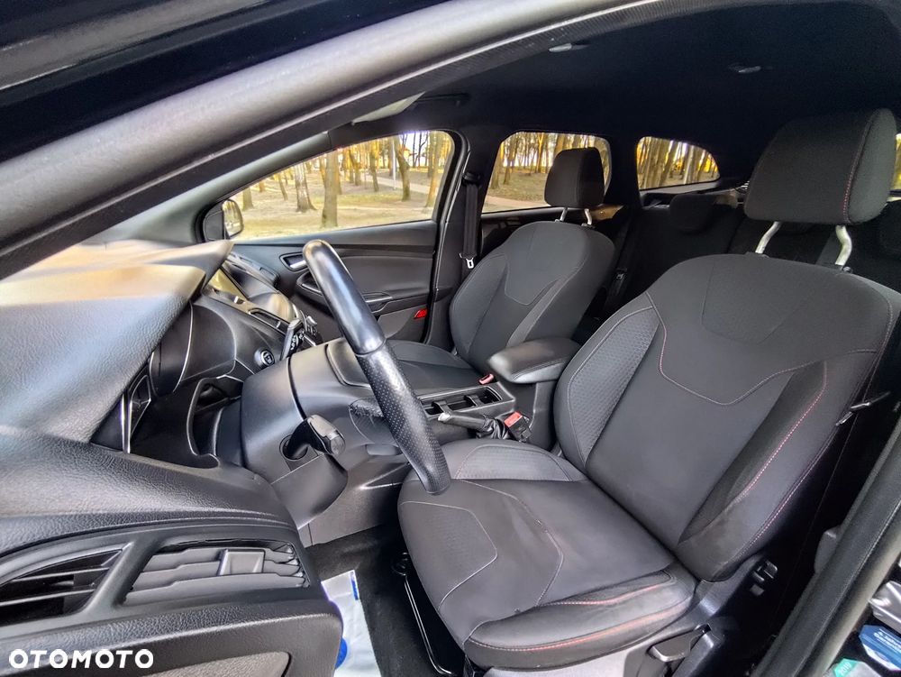 Ford Focus 2.0 TDCi ST-Line Black ASS - 24