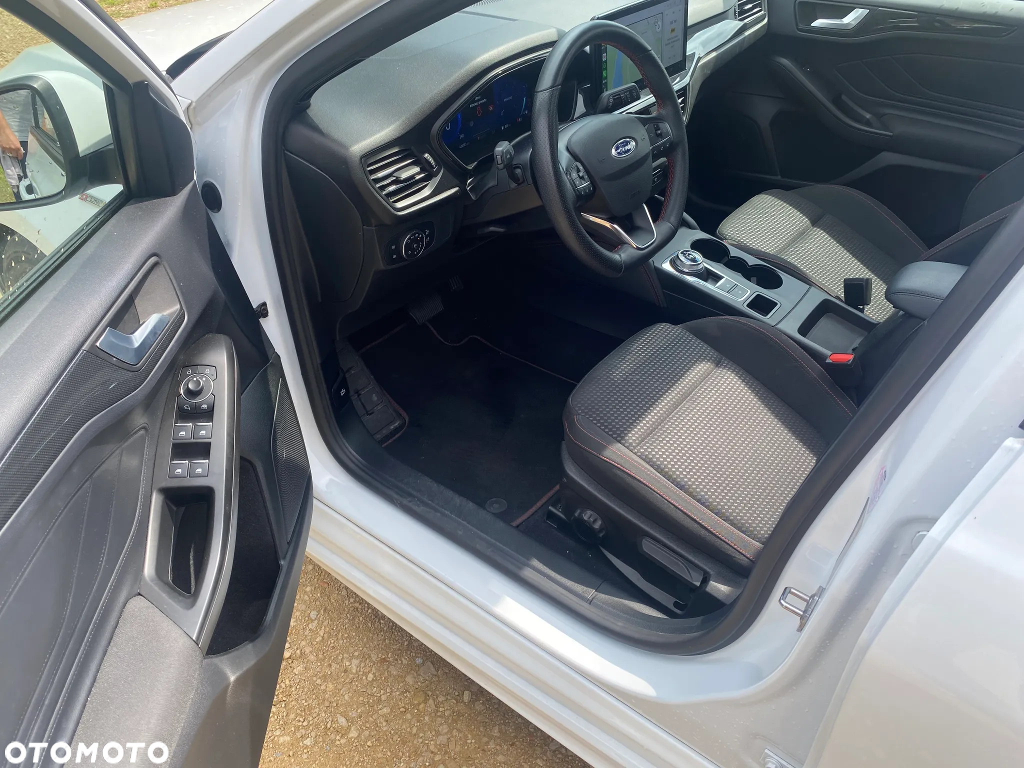 Ford Focus Turnier 1.5 EcoBlue Start-Stopp-System ST-LINE X - 7