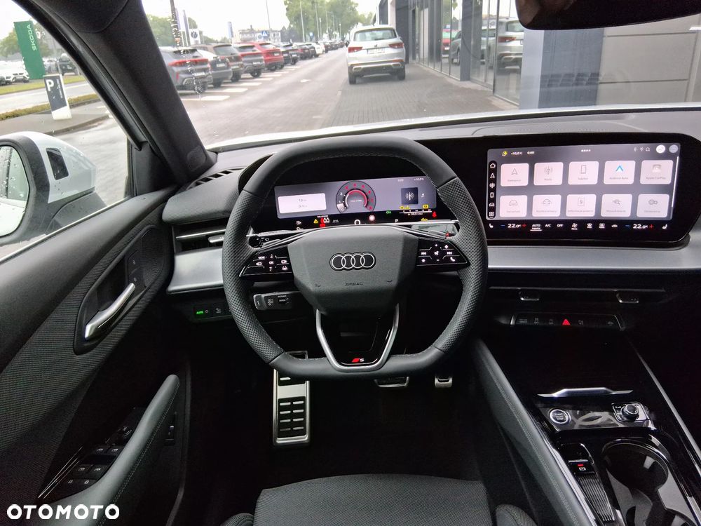 Audi Q3 Sportback - 12