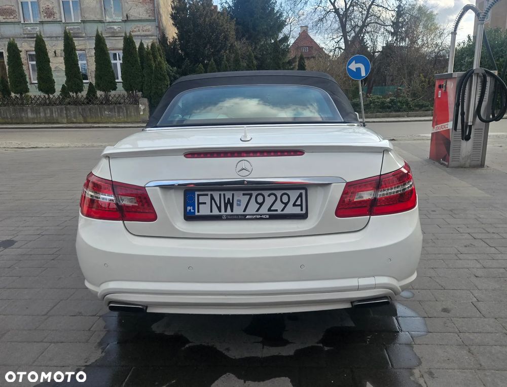 Mercedes-Benz Klasa E 350 CDI BlueEff - 8