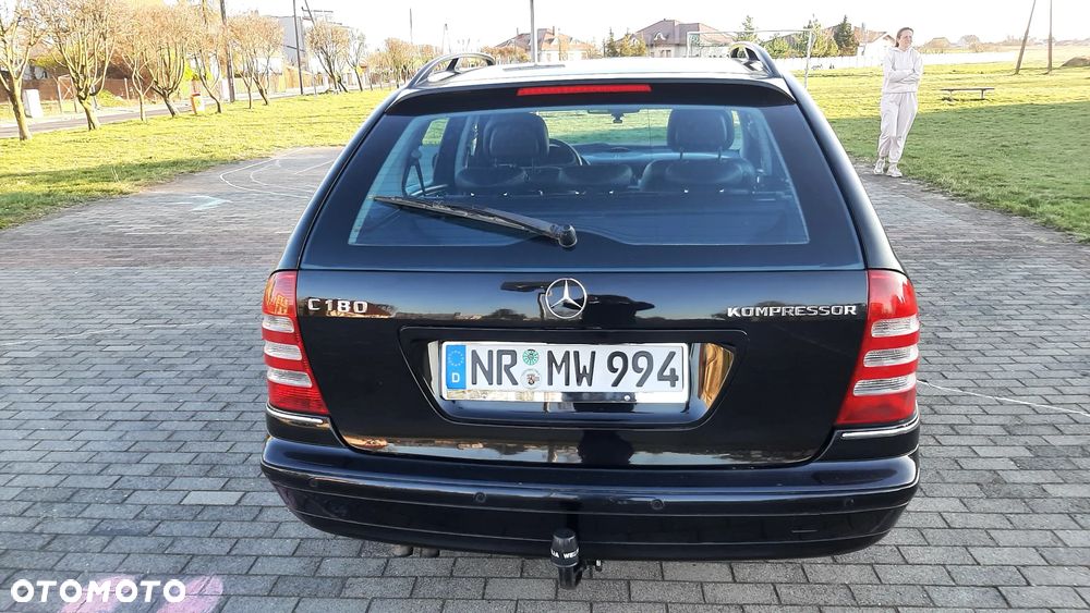 Mercedes-Benz Klasa C 180 Kompressor Avantgarde - 19