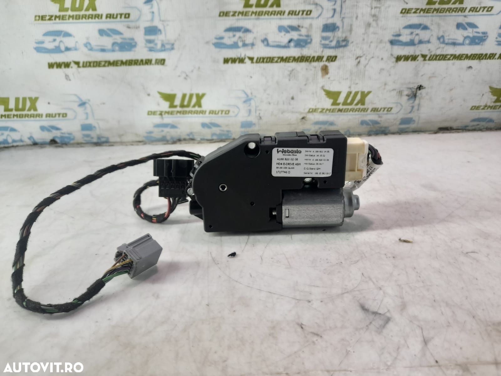 Motoras trapa panoramica A1668200208 Mercedes-Benz GLE 1 (W166) [2016 - 1