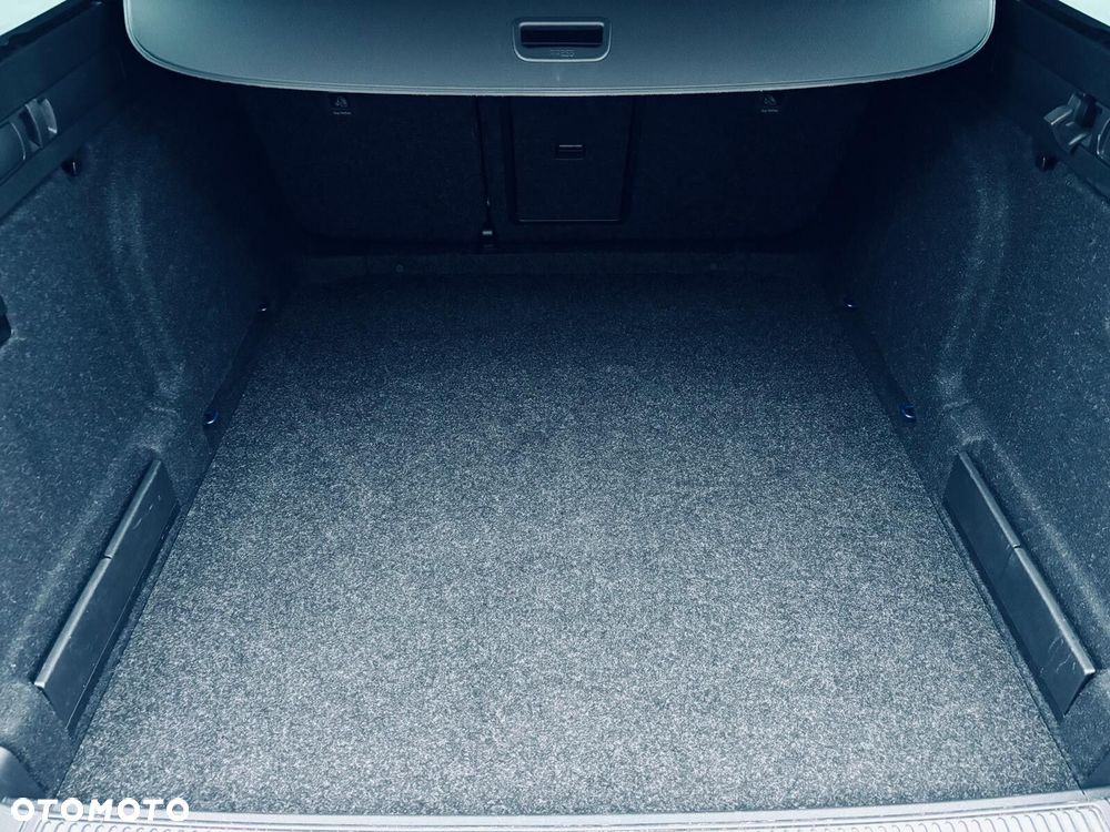 Skoda Superb 1.5 TSI Ambition DSG - 9