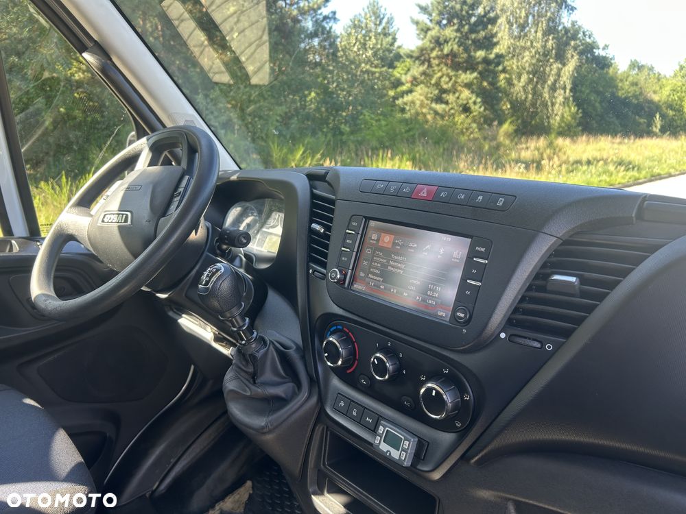 Iveco Daily 35C18 - 11