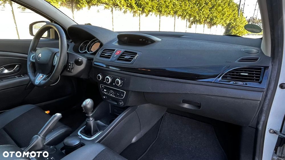 Renault Megane 1.6 Dynamique - 28