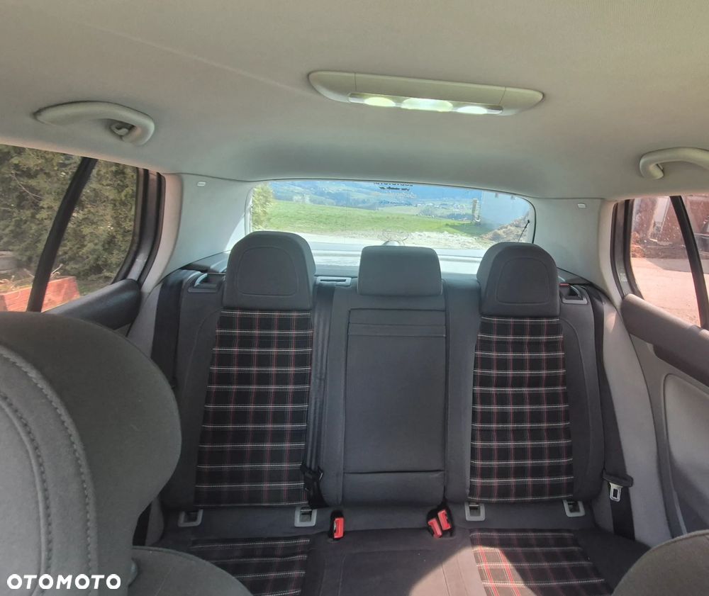 Volkswagen Golf 1.9 TDI Comfortline - 16