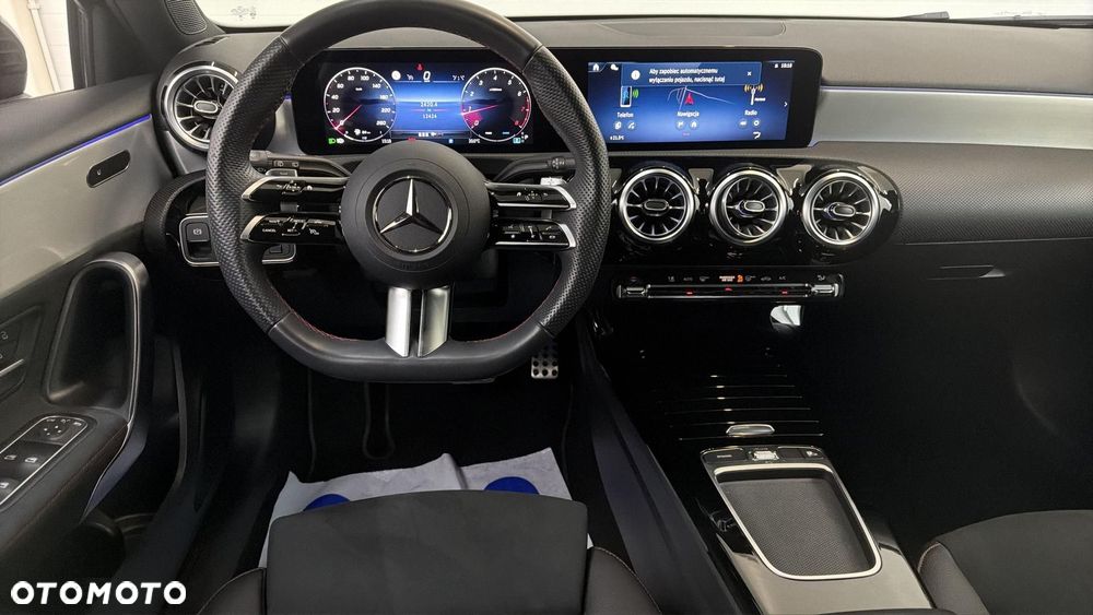 Mercedes-Benz Klasa A 200 AMG Line 7G-DCT - 13