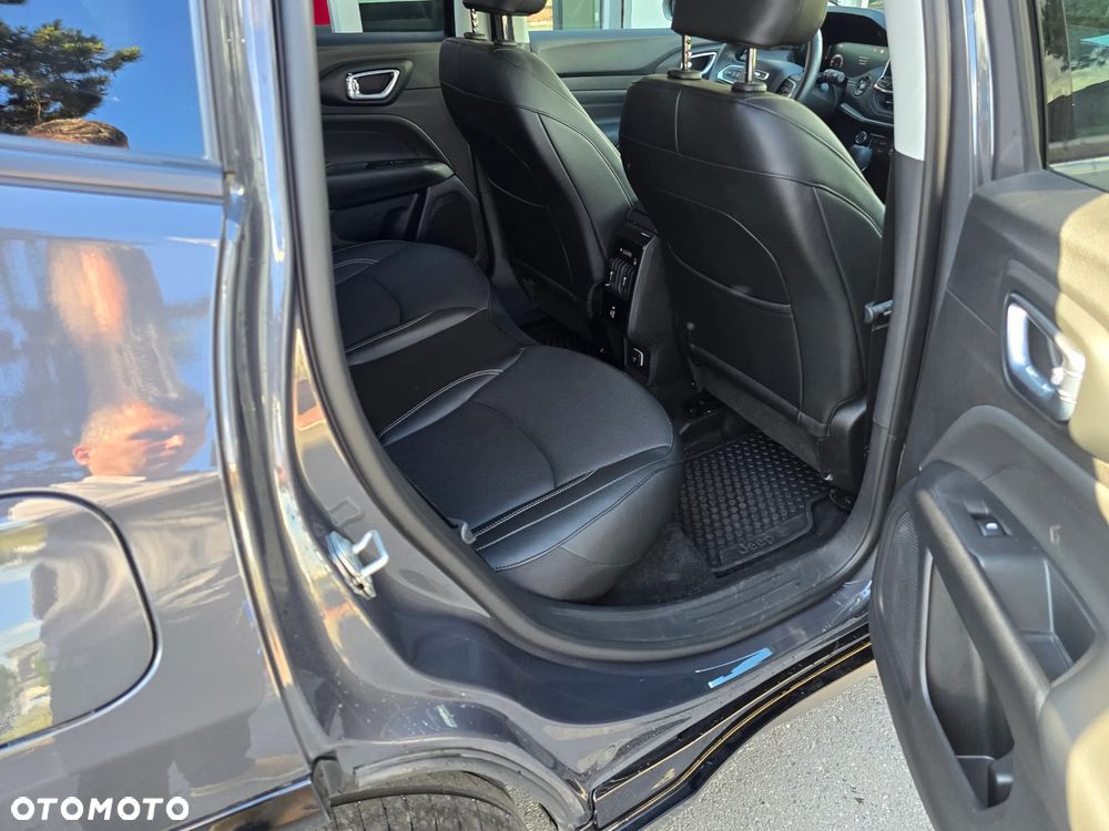 Jeep Compass 1.5 T4 mHEV Summit FWD S&S DCT - 13
