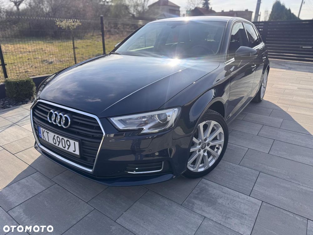 Audi A3 Sportback - 8
