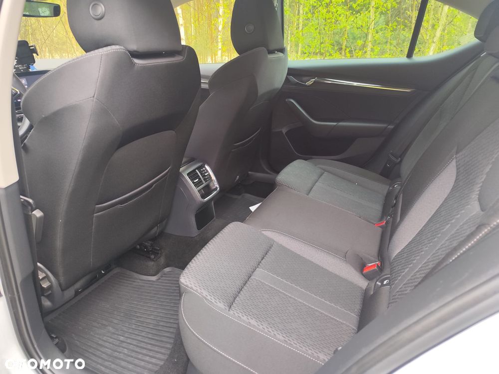 Skoda Octavia 1.5 TSI e-Tec Ambition DSG - 12