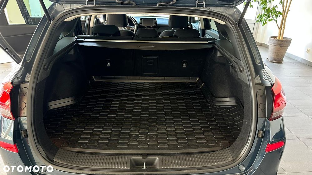 Hyundai i30 1.0 T-GDI Smart - 27