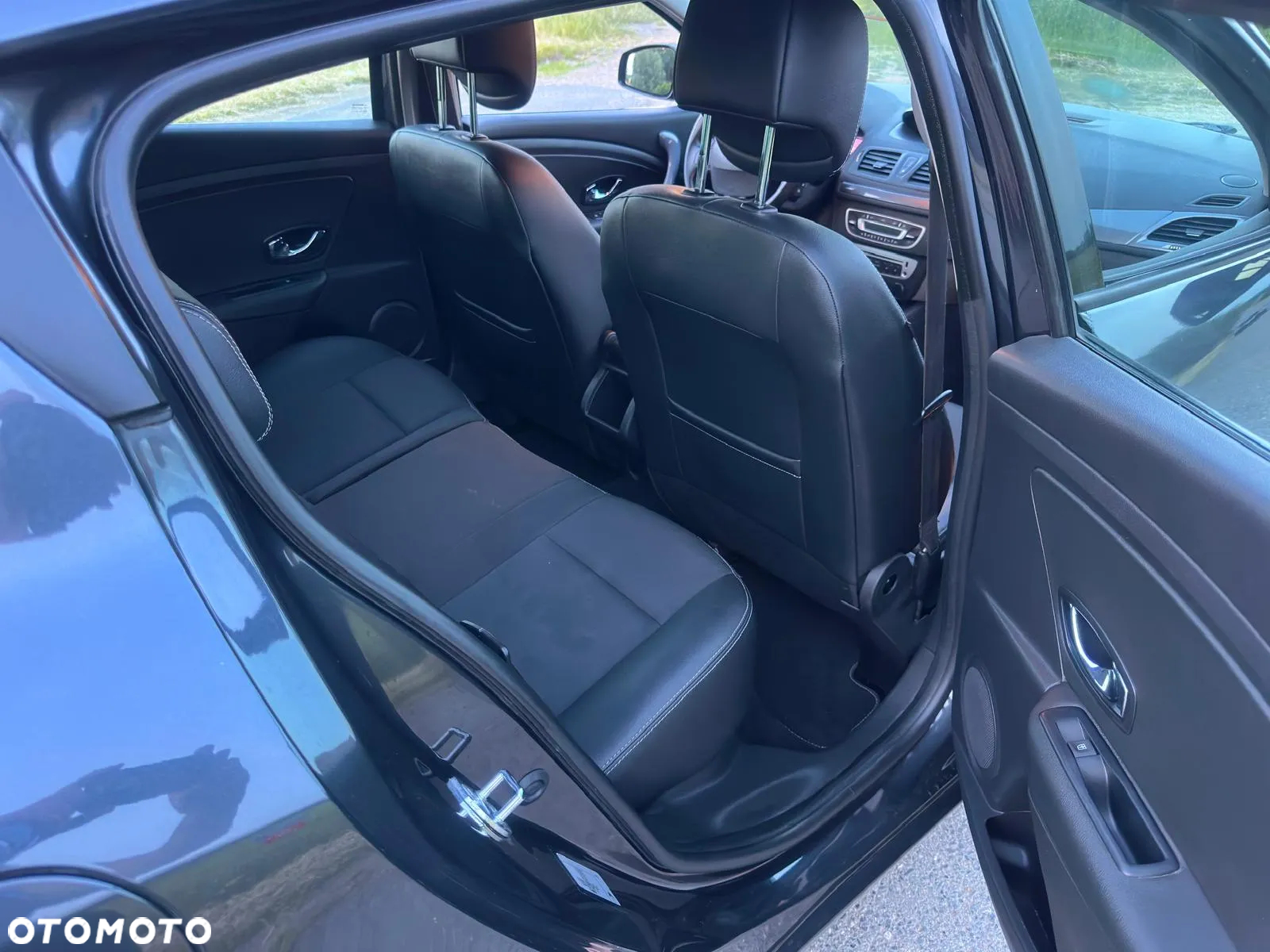 Renault Megane Grandtour BLUE dCi 115 BUSINESS EDITION - 12