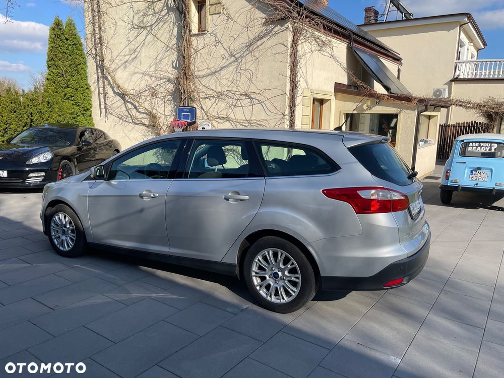 Ford Focus - 4