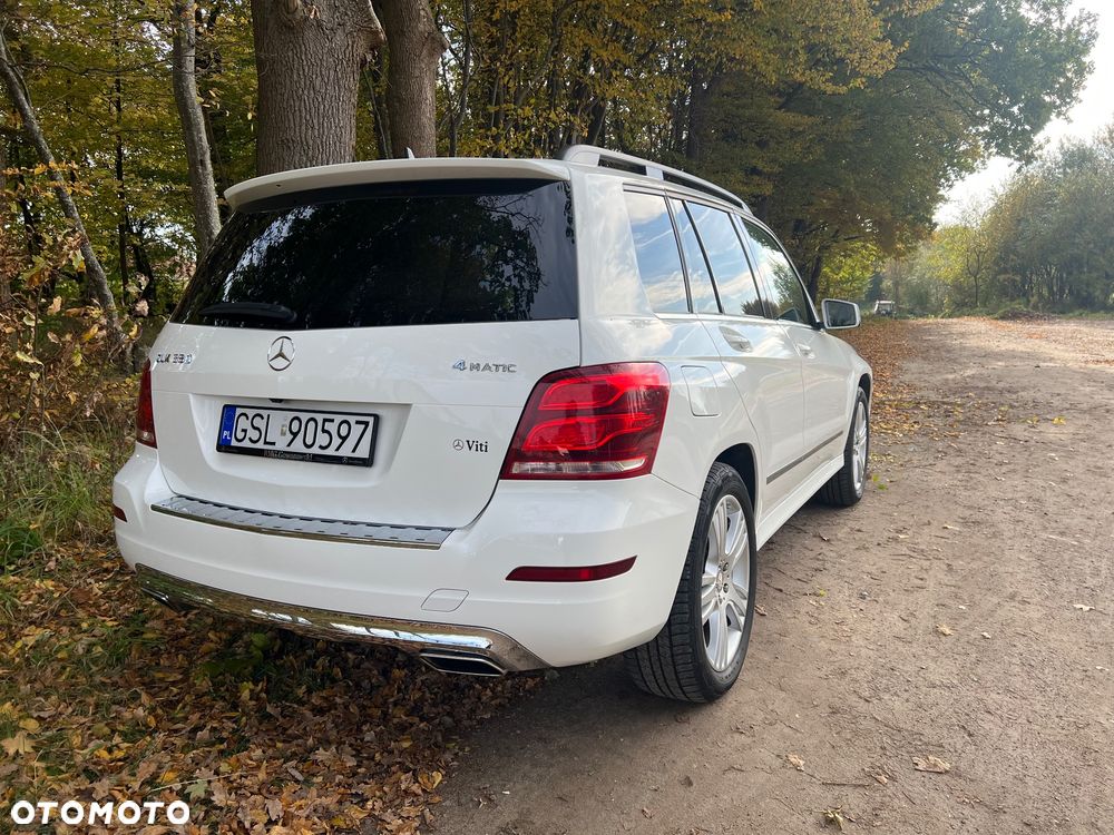 Mercedes-Benz GLK 350 4Matic BlueEFFICIENCY 7G-TRONIC - 21