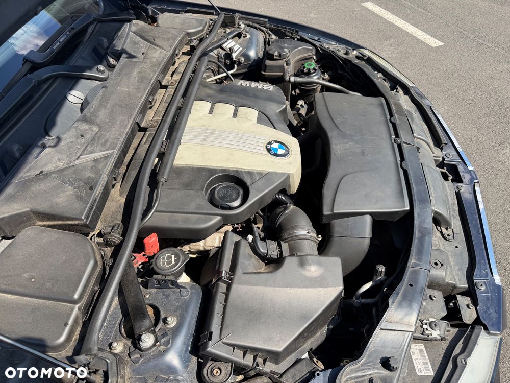 BMW Seria 3 320d xDrive DPF - 15