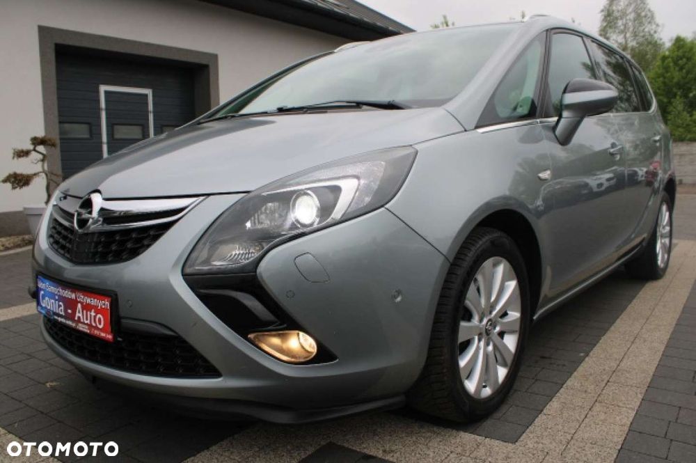 Opel Zafira - 11