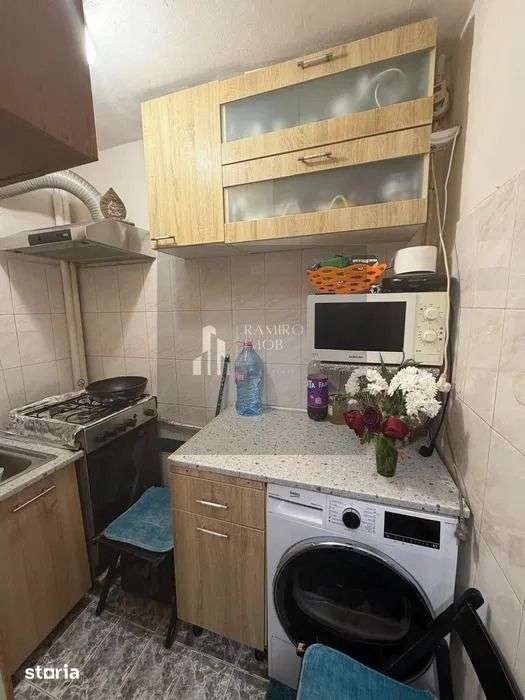 2 camere decomandat / zona Brancoveanu — fotografia 3