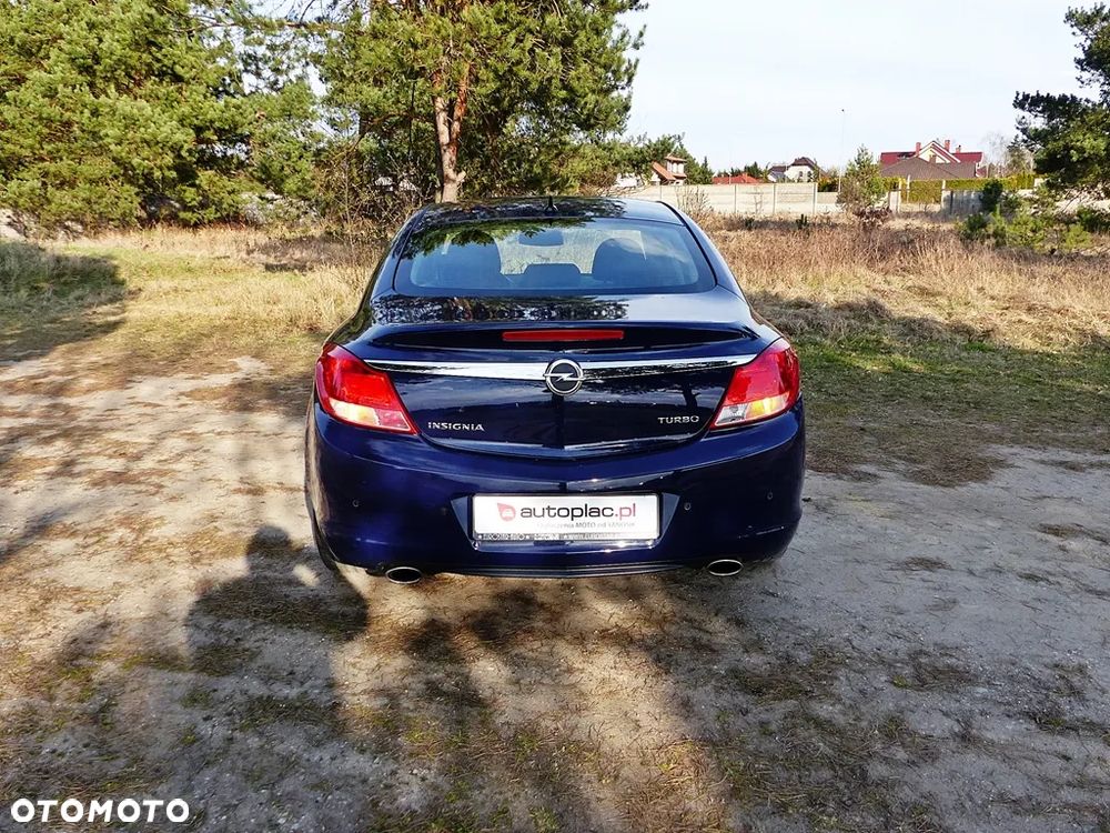 Opel Insignia 1.6 Turbo Edition - 9