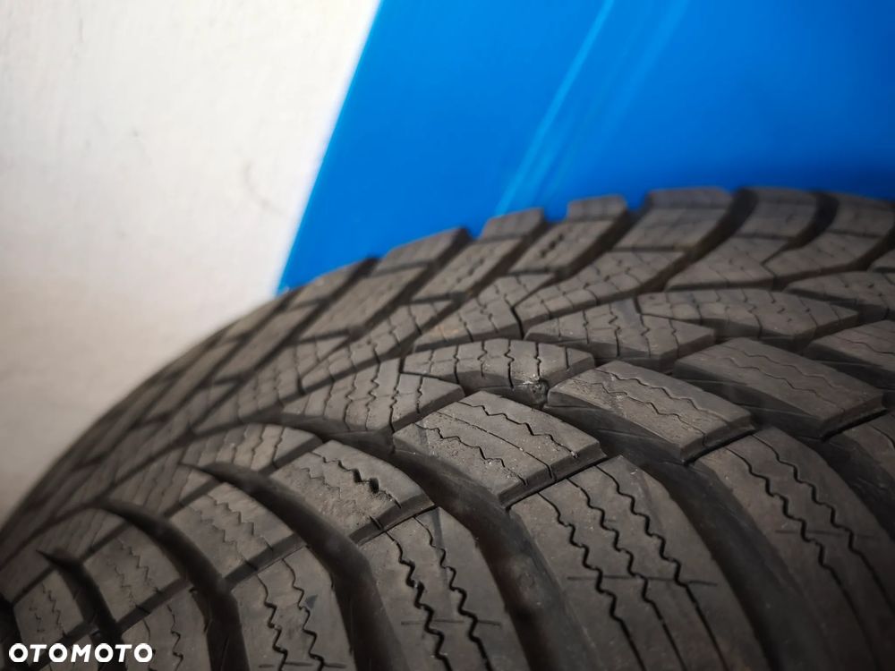 Ford B-MAX 1.6 TDCi Titanium - 22