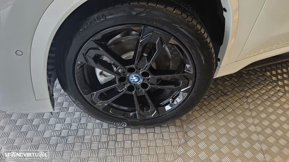 BMW iX1 xDrive30 Pack Desportivo M - 35