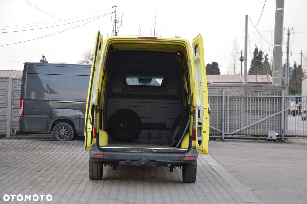 Mercedes-Benz SPRINTER L2H2 - 17