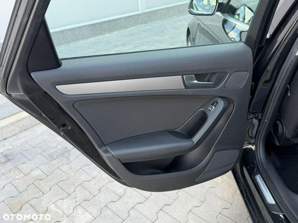 Audi A4 Avant - 29