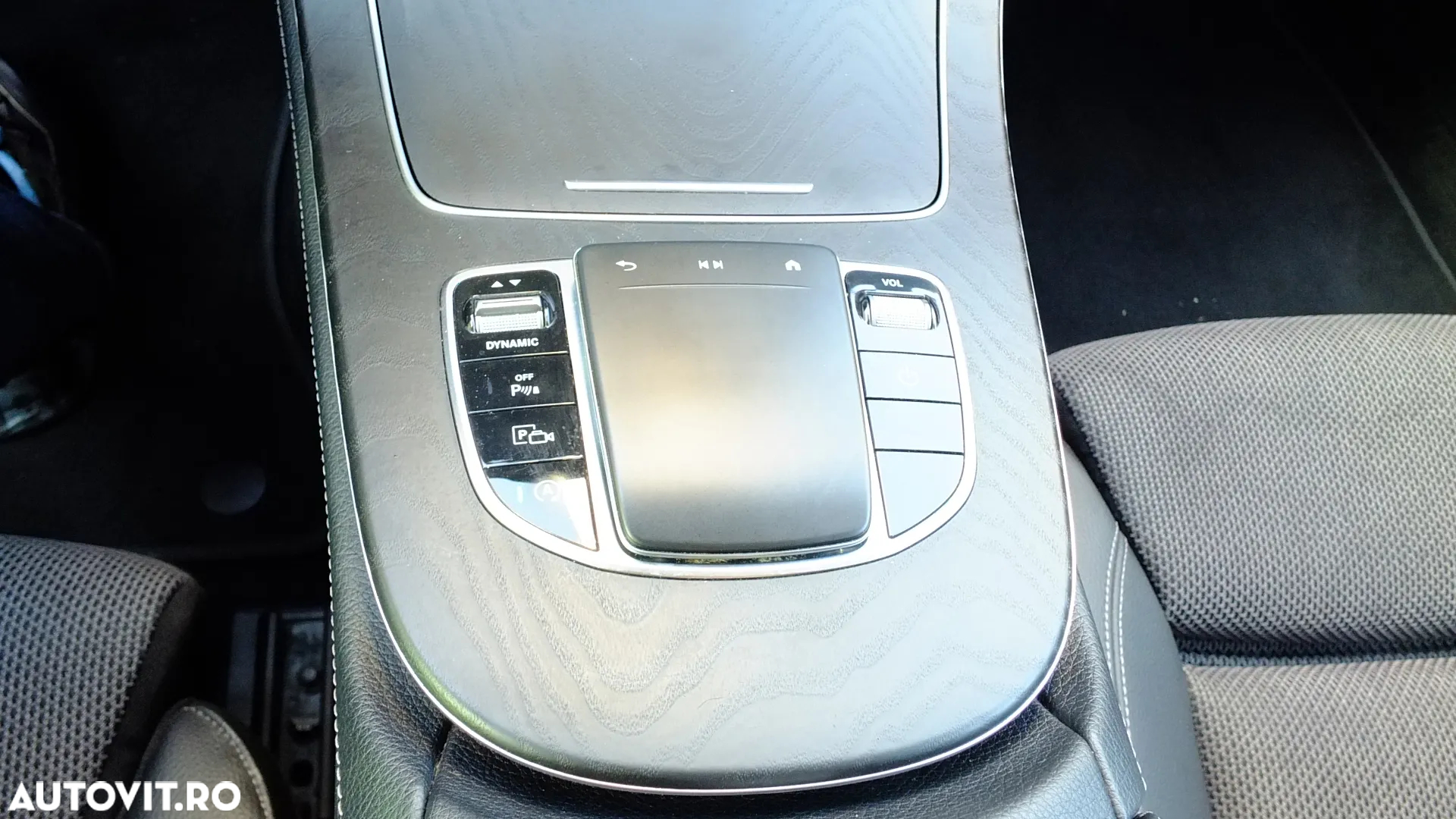 Mercedes-Benz E 220 d 9G-TRONIC Avantgarde - 18