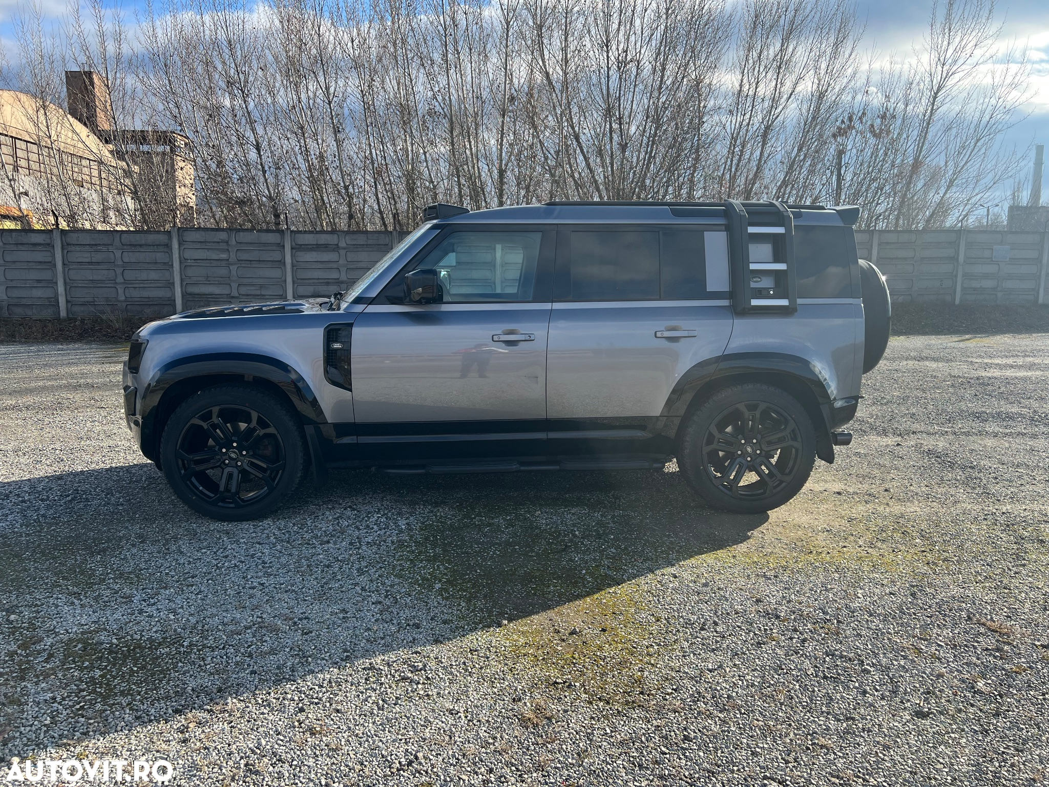 Land Rover Defender 110 2.0P 300 HSE - 8