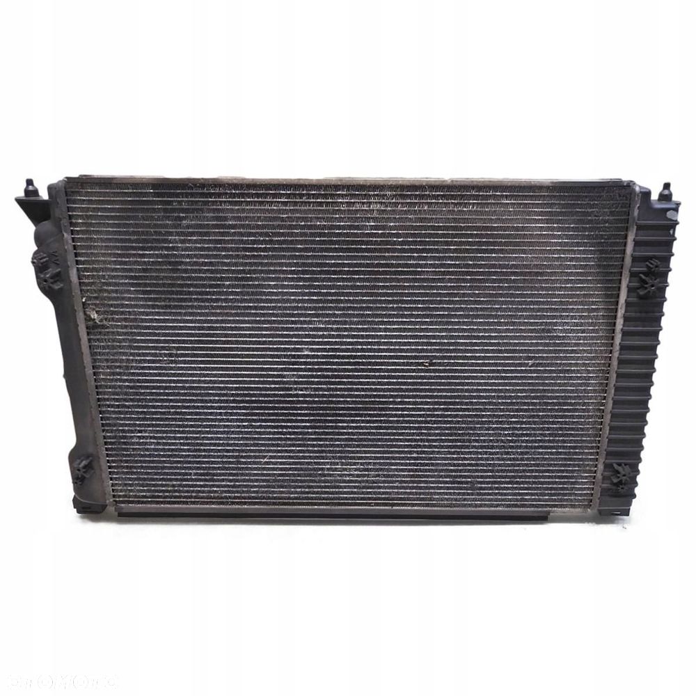 CHŁODNICA WODY AUTOMAT AUDI A6 C6 3.2 FSI 4F0121251M - 1