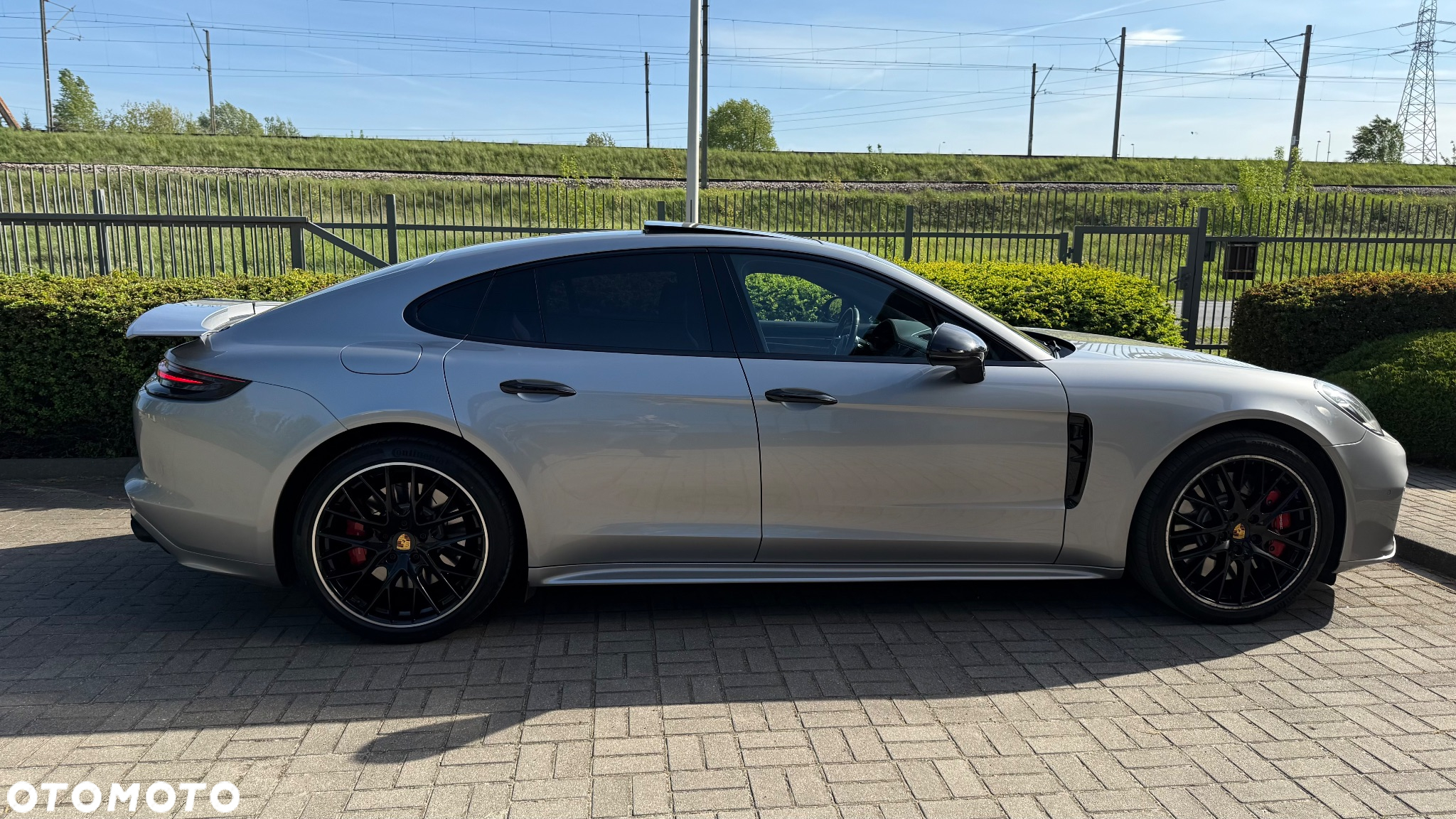 Porsche Panamera Turbo - 25