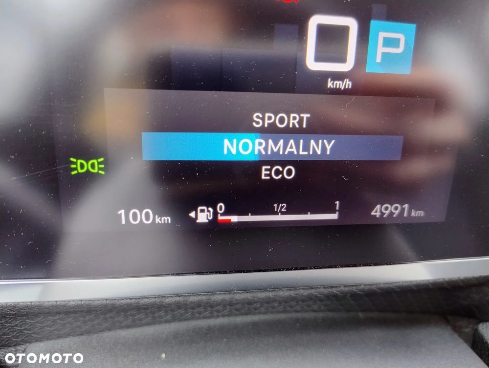 Citroën C4 1.2 PureTech Max S&S EAT8 - 21