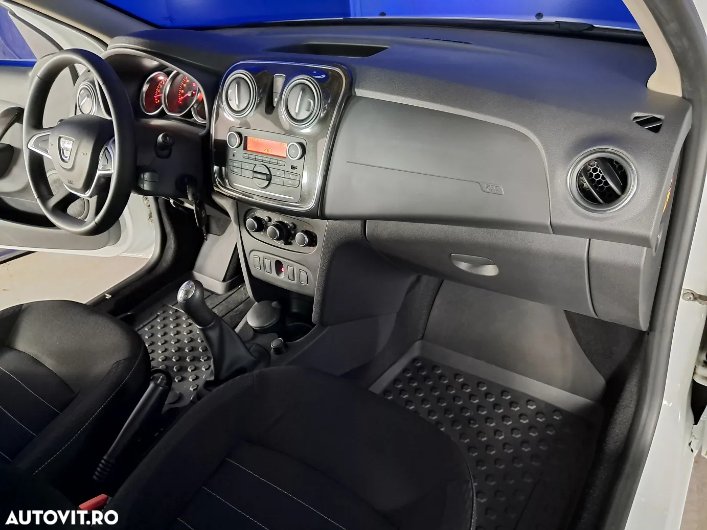 Dacia Logan - 15