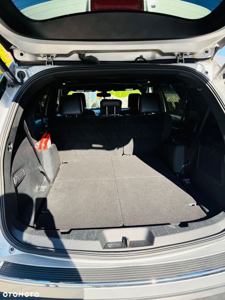 Ford Explorer - 20
