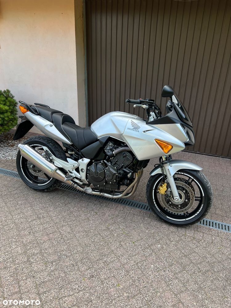 Honda CBF - 10